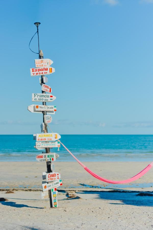 Villas El Encanto Holbox Екстериор снимка